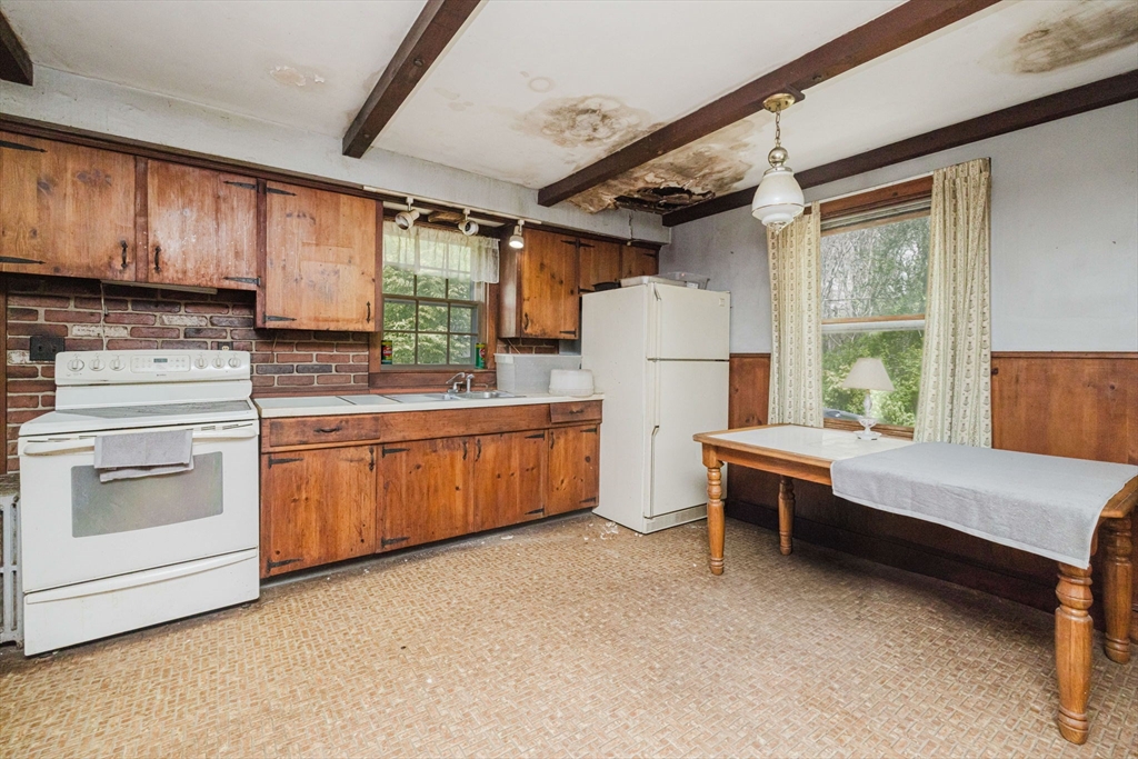 807 Gifford Road Westport, MA 02790 - Photo 29 of 42 Gallery Image 29