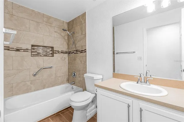 $344,800 | 418 Windermere Drive, Lehigh Acres, FL 33972