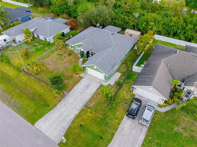 $344,800 | 418 Windermere Drive, Lehigh Acres, FL 33972