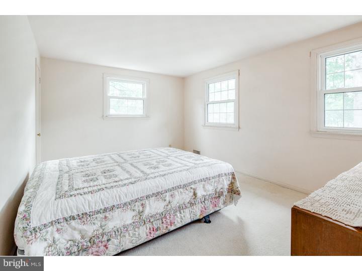 1119 Yardley Road Cherry Hill, NJ 08034 - Photo 15 of 21 Gallery Image 15