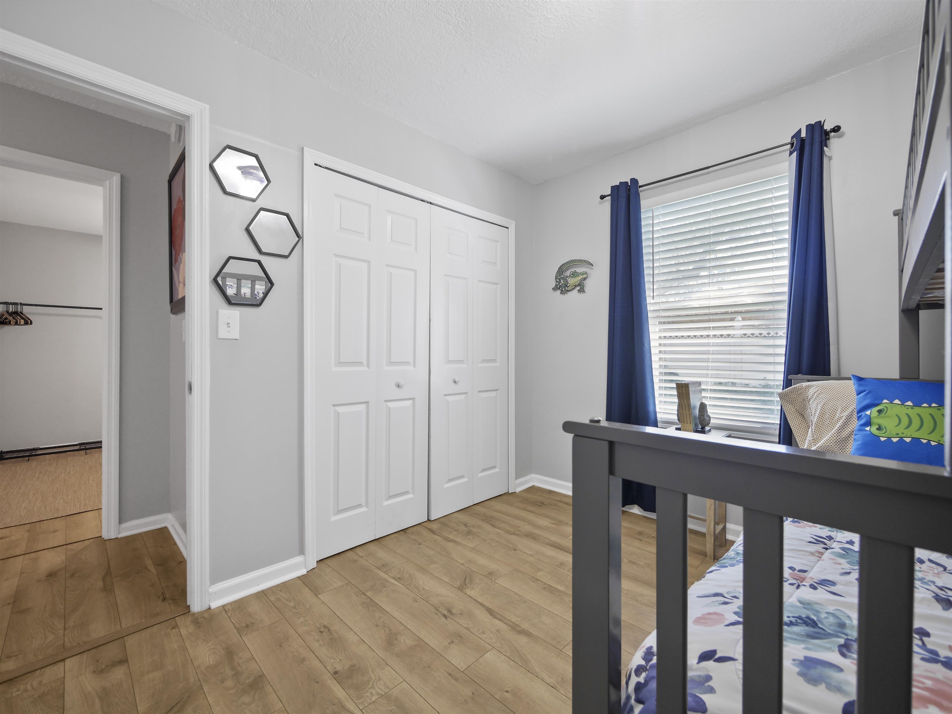 241 Tropic Way St. Augustine, FL 32080 - Photo 20 of 32 a view of an entryway with table and door