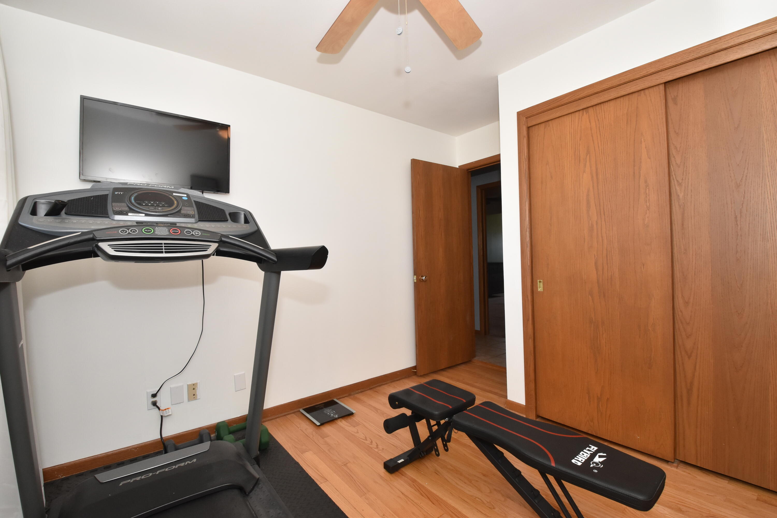 403 Beech Street Grafton, WI 53024 - Photo 15 of 29 Bedroom 3 View II