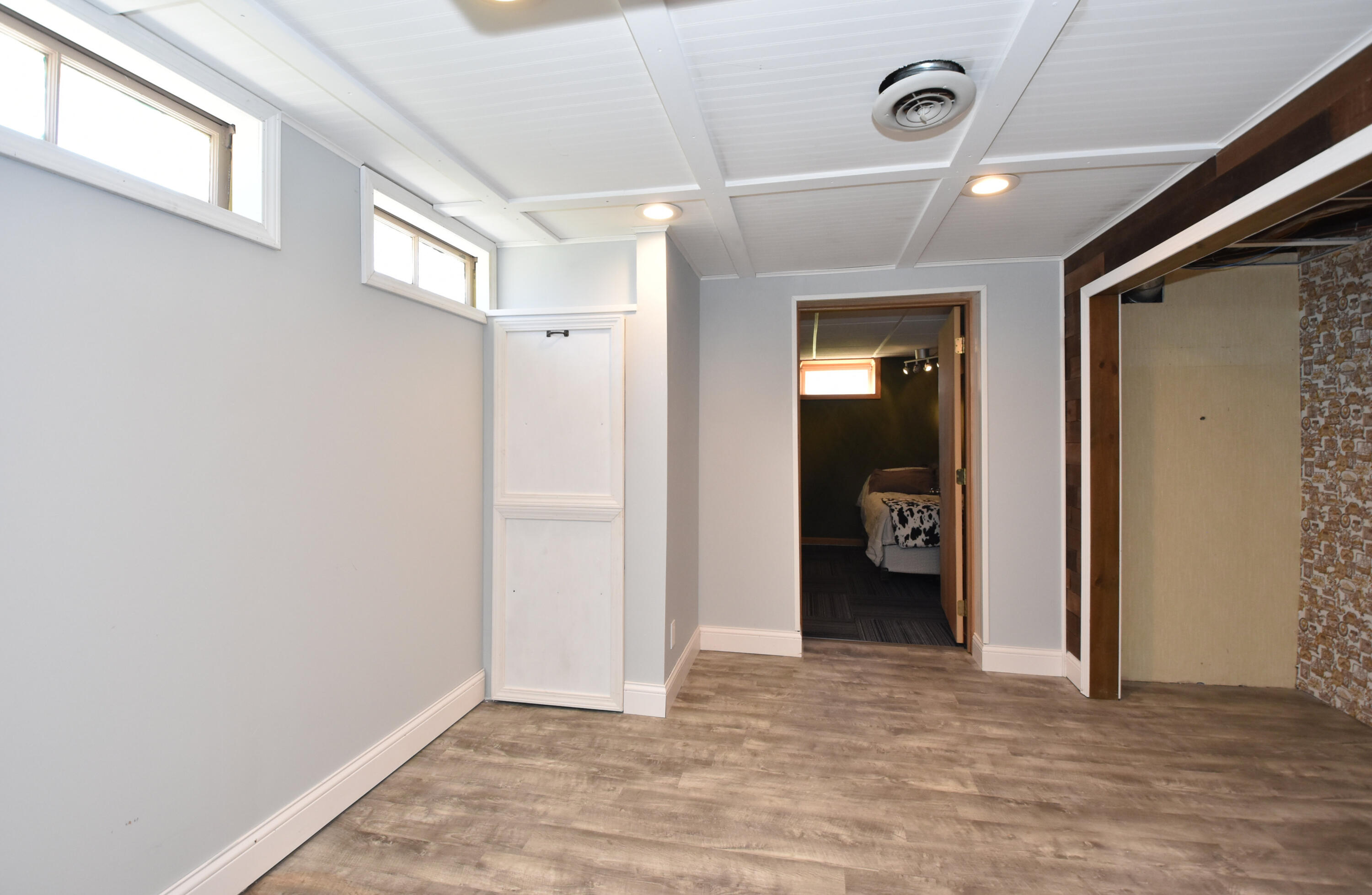 403 Beech Street Grafton, WI 53024 - Photo 21 of 29 Flex Room