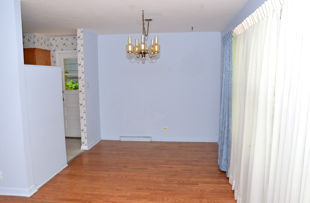 711 Timber Hill Road Deerfield, IL 60015 - Photo 3 of 7