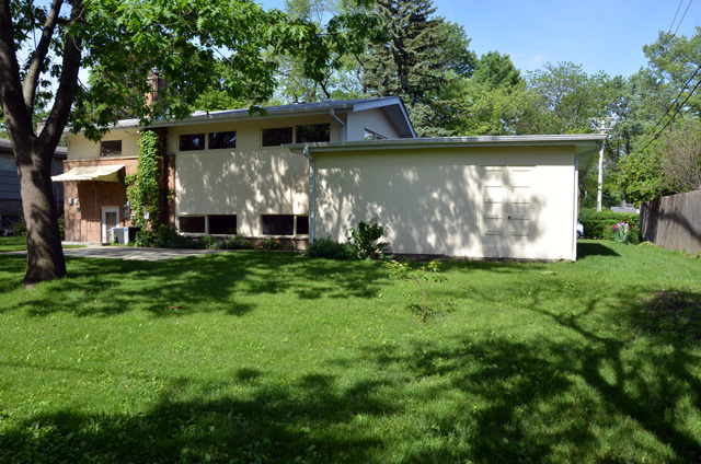 711 Timber Hill Road Deerfield, IL 60015 - Photo 6 of 7