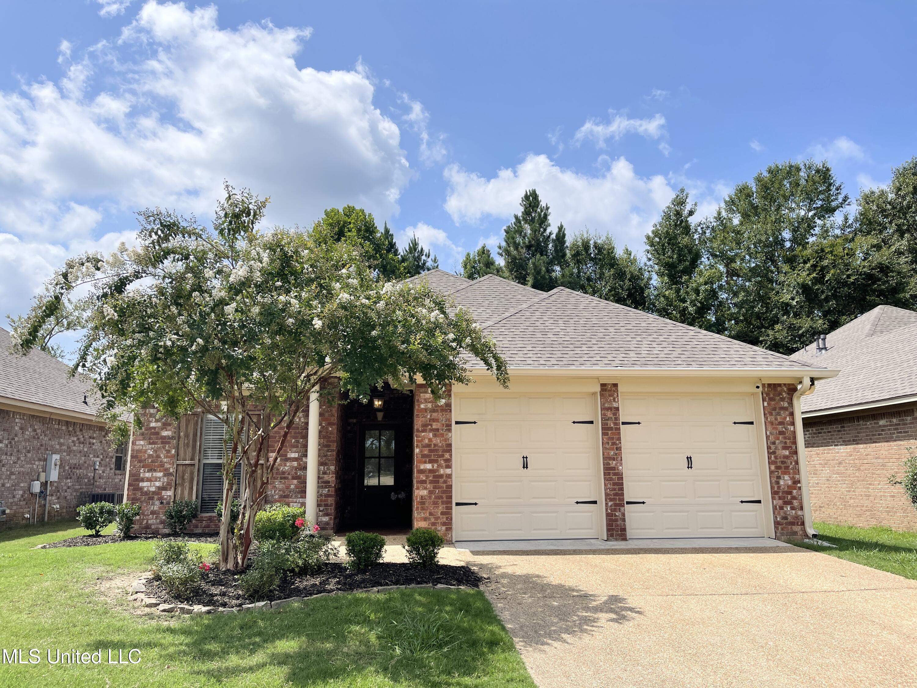 613 Westhill Road Brandon, MS 39042 - Photo 1 of 34 Primary Listing Photo