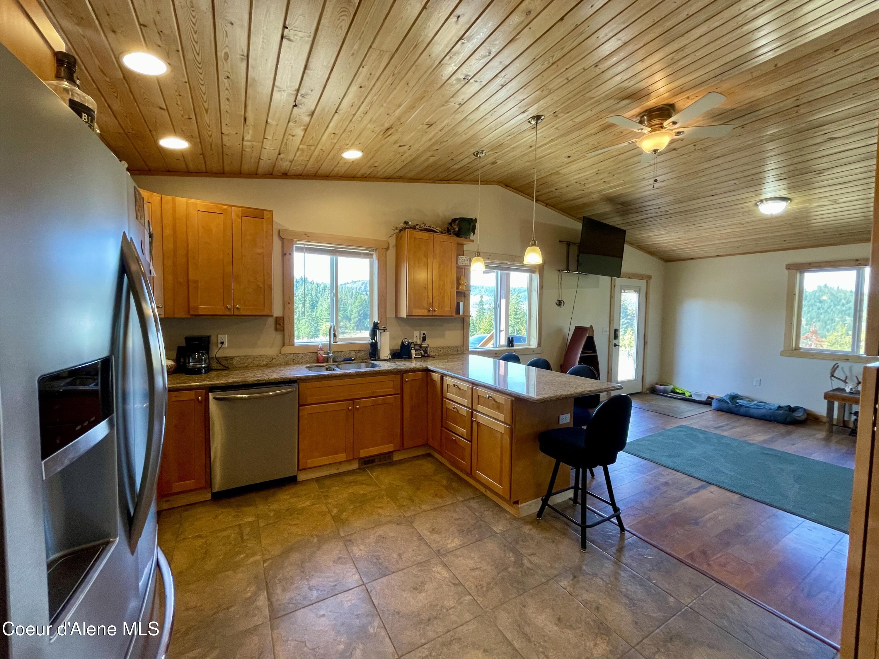 293 Watertower Road St. Maries, ID 83861 - Photo 10 of 43 IMG_7105