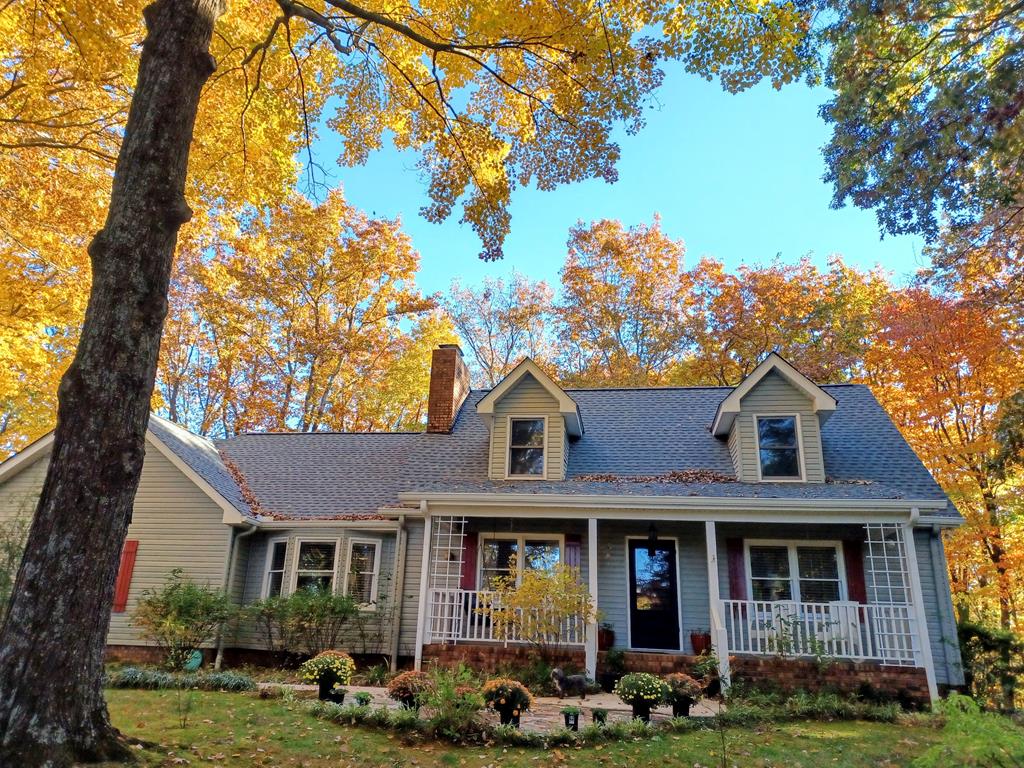 398 New Hope Road Ellijay, GA 30540 - Photo 10 of 70 Picture of the home in the Fall