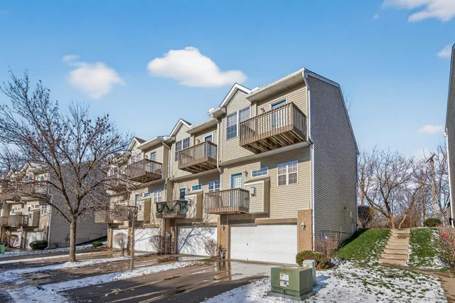 $325,000 | 3710 Livingston Avenue, Orono, MN 55391