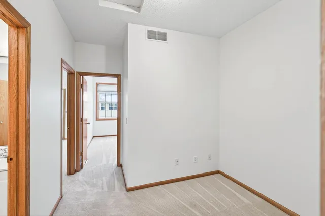 $325,000 | 3710 Livingston Avenue, Orono, MN 55391