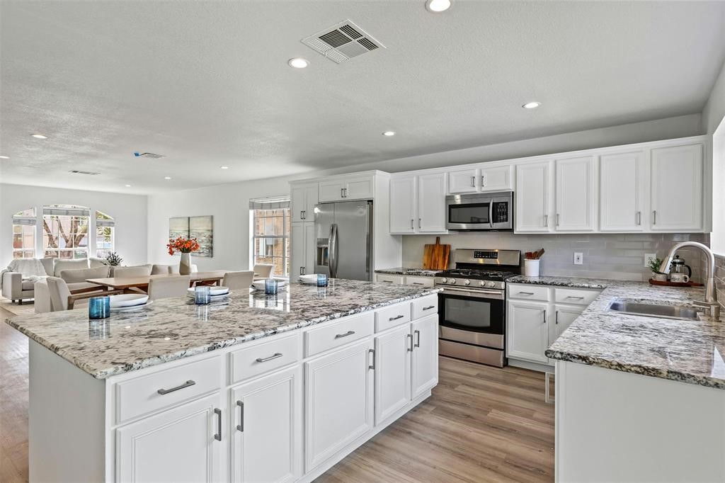 3603 Windhill Loop Round Rock, TX 78681 - Photo 13 of 33