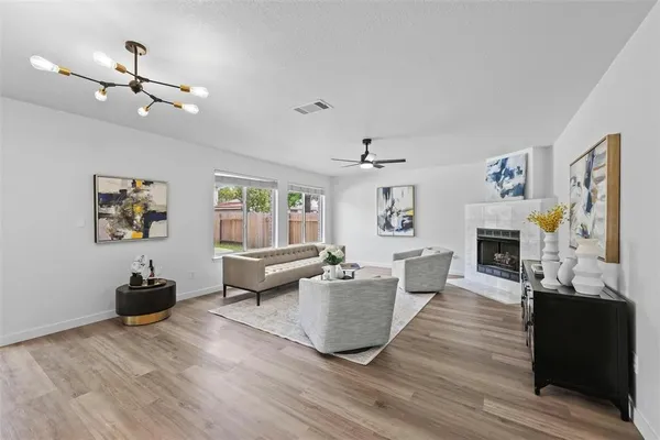 $3,000 | 3603 Windhill Loop, Round Rock, TX 78681