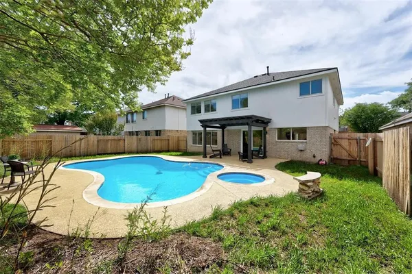 $3,000 | 3603 Windhill Loop, Round Rock, TX 78681