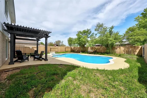 $3,000 | 3603 Windhill Loop, Round Rock, TX 78681