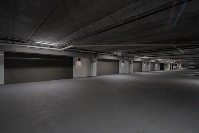 $6,995 | 10 West Drive, Excelsior, MN 55331