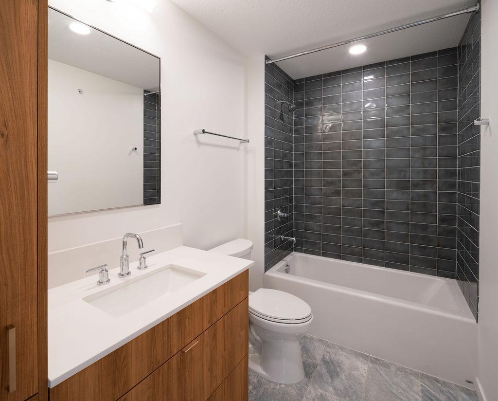 10 West Drive Excelsior, MN 55331 - Photo 7 of 62