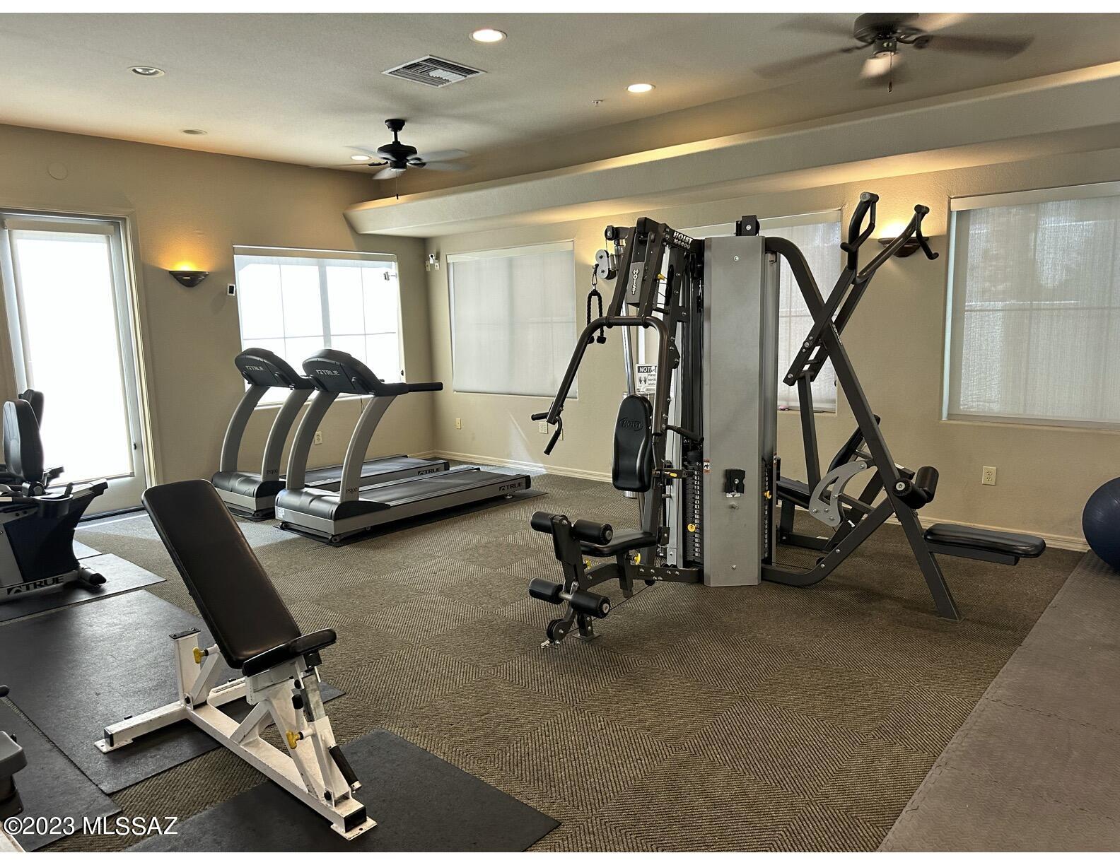 2550 East River Road, Unit 20201 Tucson, AZ 85718 - Photo 23 of 32