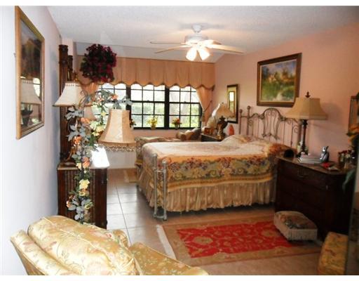 17380 Boca Club Boulevard, Unit 304 Boca Raton, FL 33487 - Photo 10 of 15 Additional Photo
