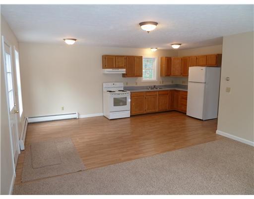 58 Richards Road Windham, ME 04062 - Photo 4 of 16 Kitchen.