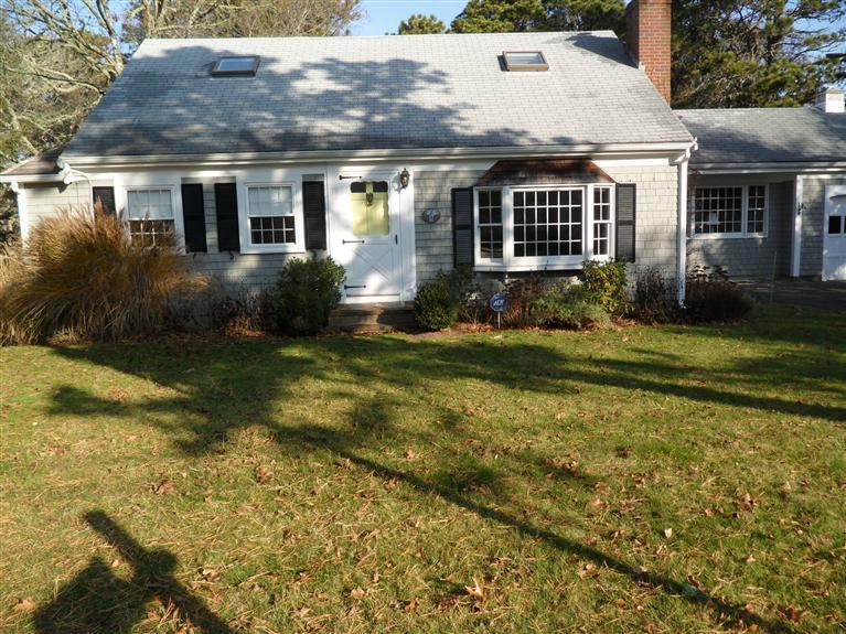 17 Wooncepit Road Harwich Port, MA 02646 - Photo 2 of 19 Additional Photo