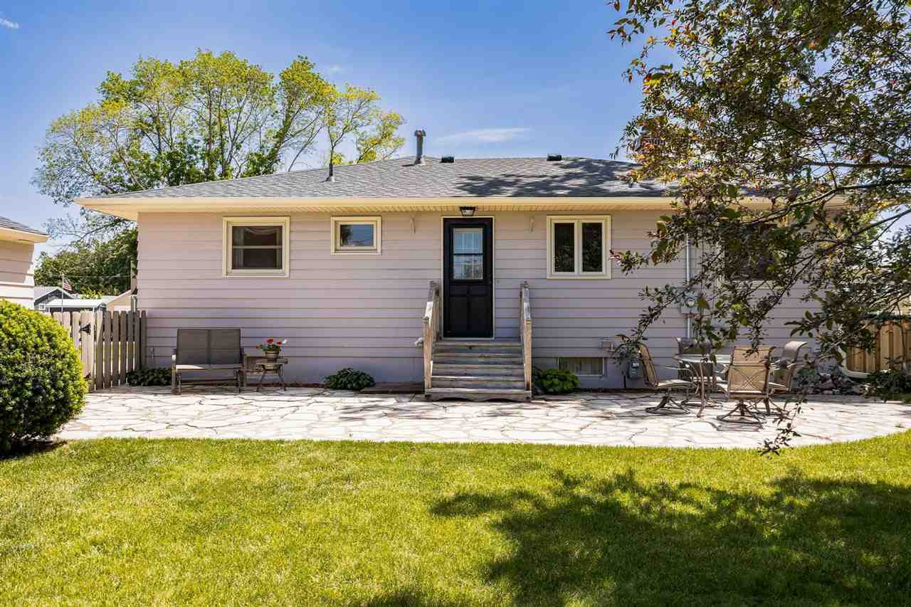 1004 Raney Street Hiawatha, IA 52233 - Photo 27 of 34 Gallery Image 27