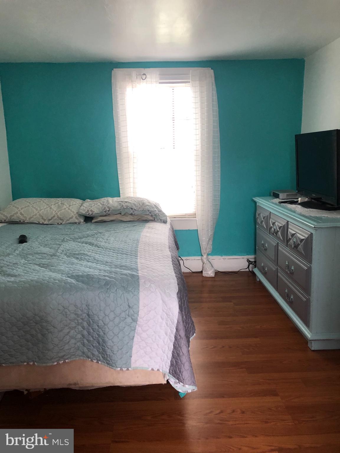 208 Madison Street Riverside, NJ 08075 - Photo 11 of 21