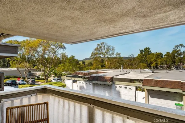 $799,000 | 23292 Caminito Andreta, Unit 68, Laguna Hills, CA 92653