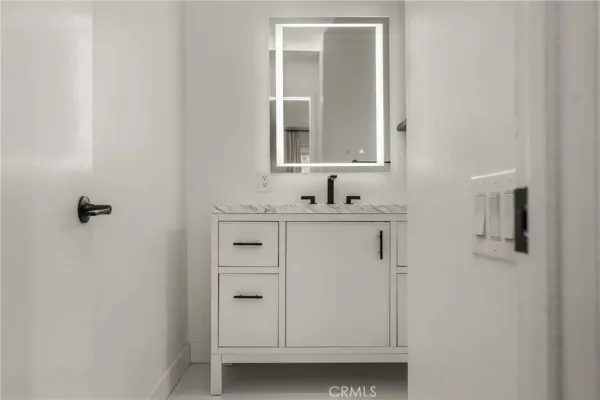 $799,000 | 23292 Caminito Andreta, Unit 68, Laguna Hills, CA 92653