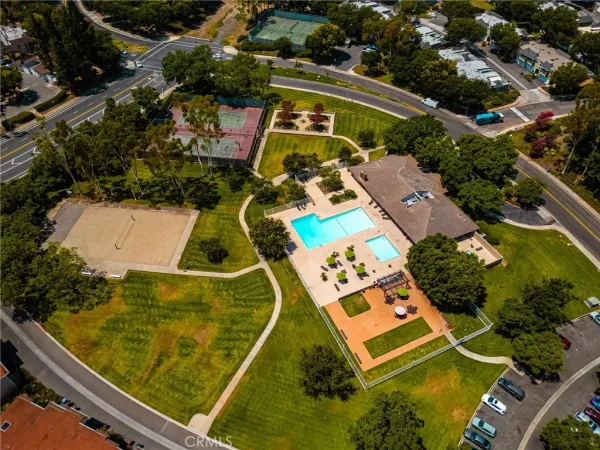 $799,000 | 23292 Caminito Andreta, Unit 68, Laguna Hills, CA 92653