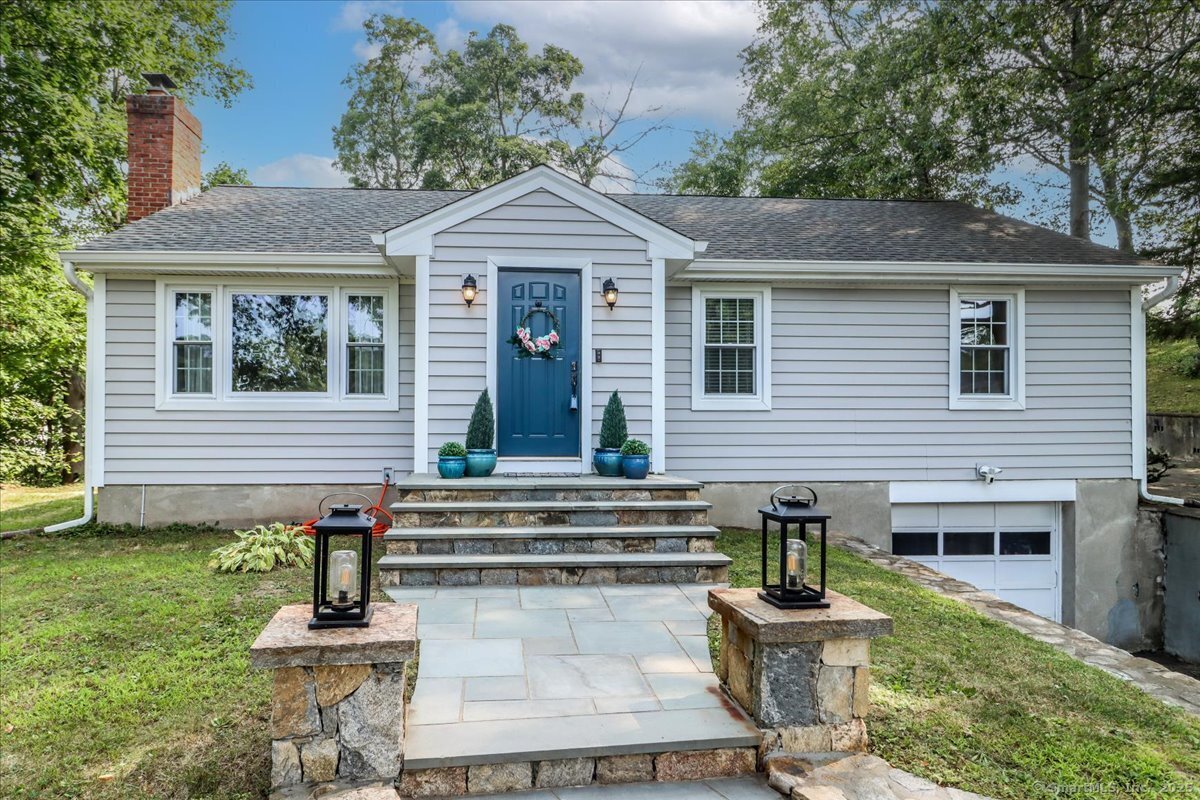 17 Leffert Road Trumbull, CT 06611 - Photo 1 of 1