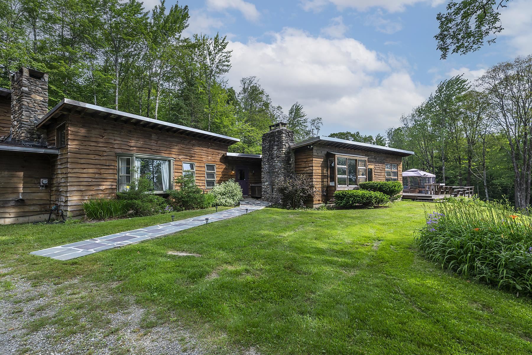 2588 Vt Route 11 Peru, VT 05152 - Photo 2 of 37