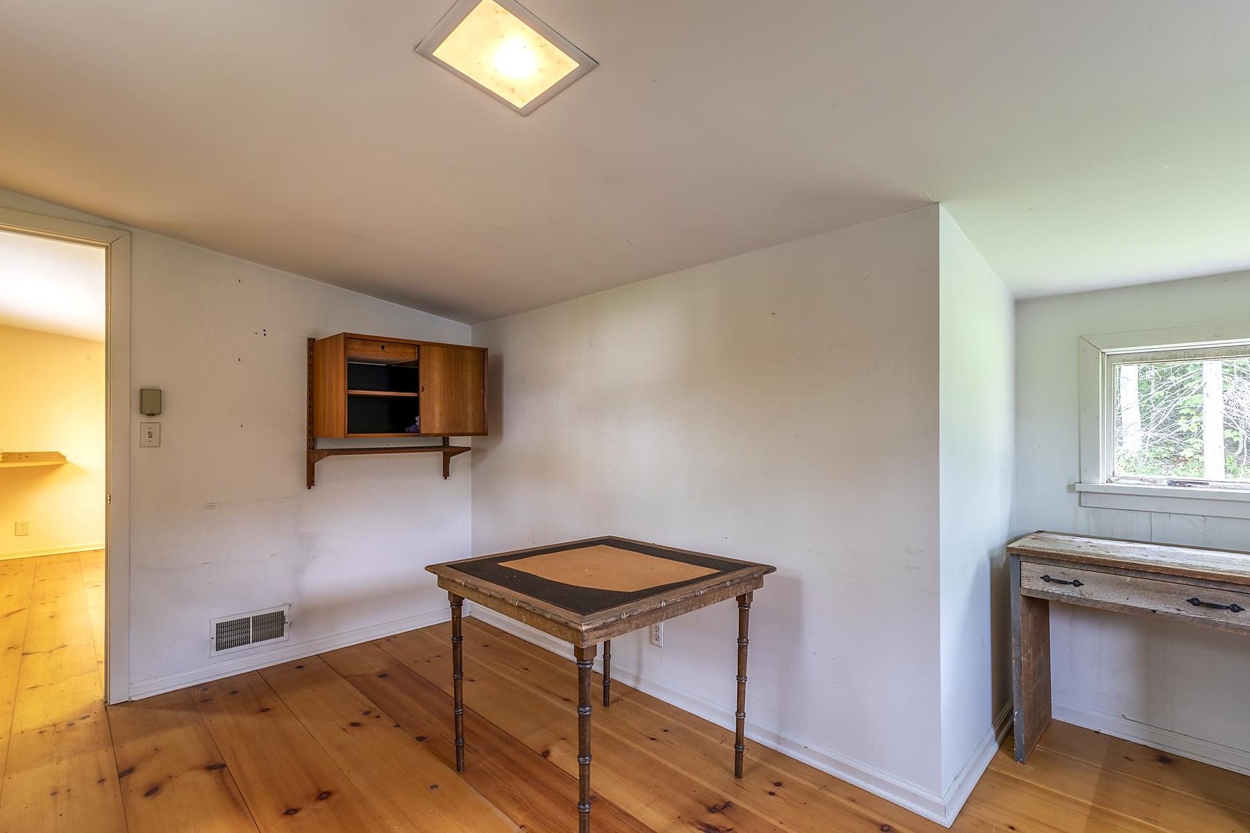 2588 Vt Route 11 Peru, VT 05152 - Photo 35 of 37