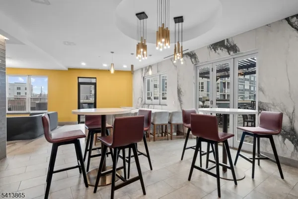 $7,000 | 620 Bloomfield Avenue, Unit PHB, Bloomfield, NJ 07003