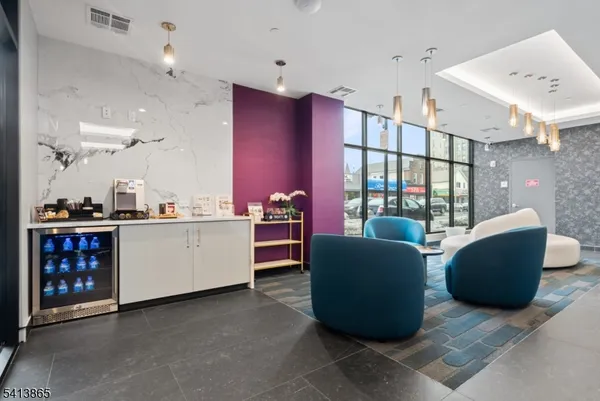 $7,000 | 620 Bloomfield Avenue, Unit PHB, Bloomfield, NJ 07003