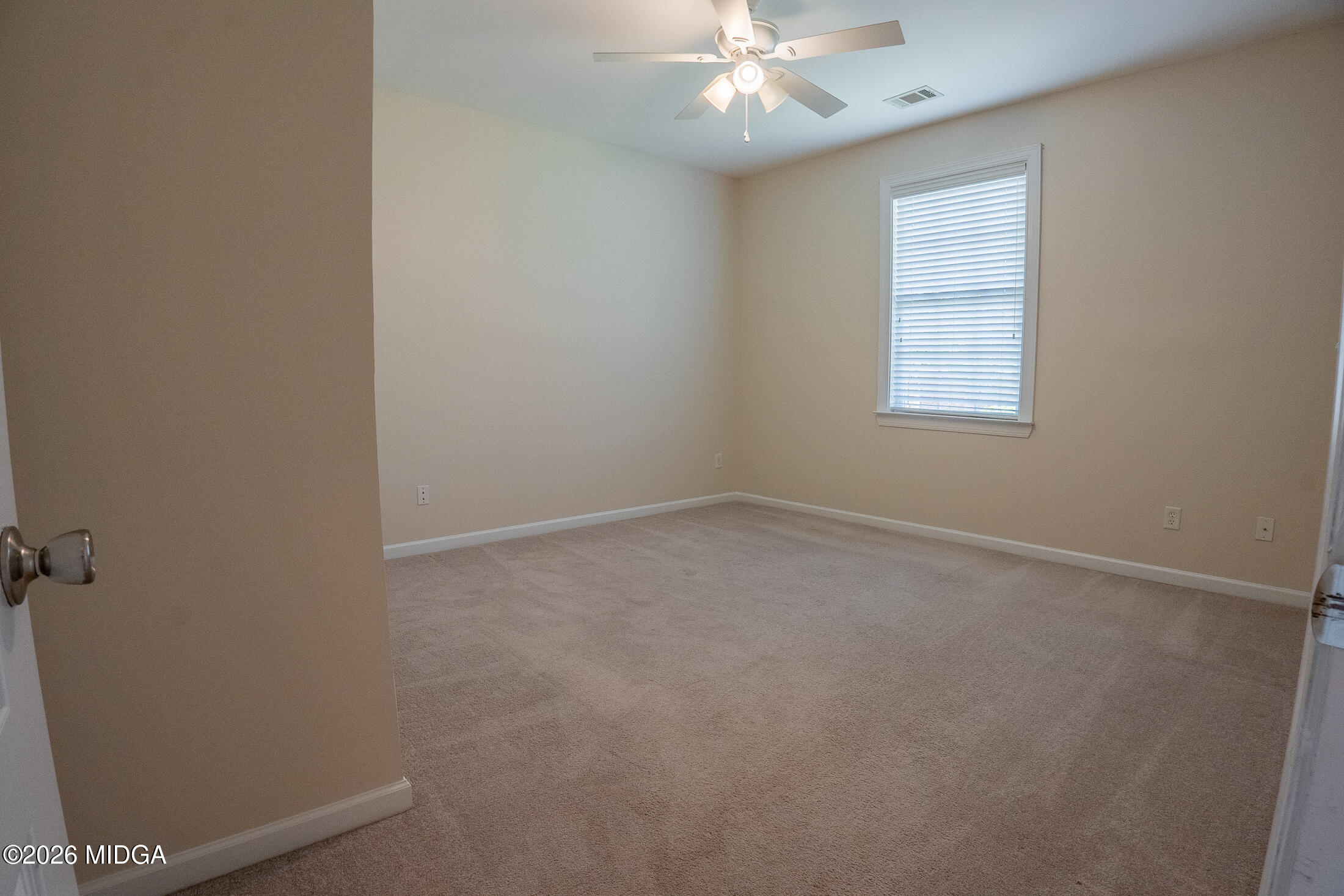 339 Fairways Drive Macon, GA 31220 - Photo 31 of 37 an empty room with a window