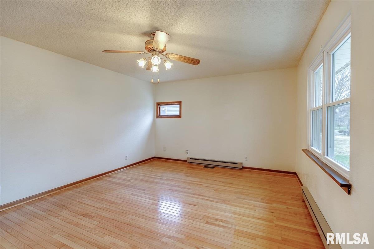 2723 Cardigan Drive Springfield, IL 62702 - Photo 5 of 18