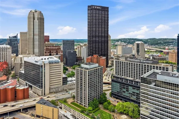 $229,900 | 112 Washington Place, Unit 19C, Pittsburgh, PA 15219
