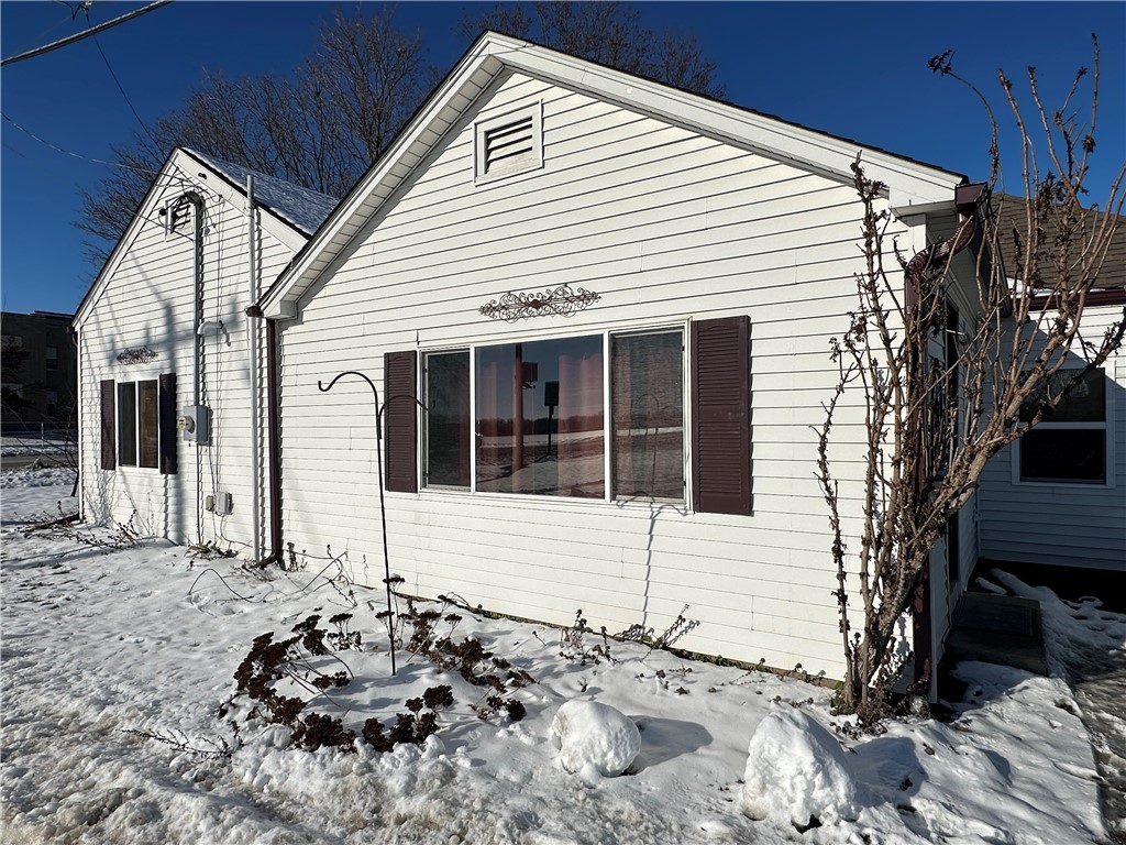 2537 Georgetown Road Danville, IL 61832 - Photo 20 of 36