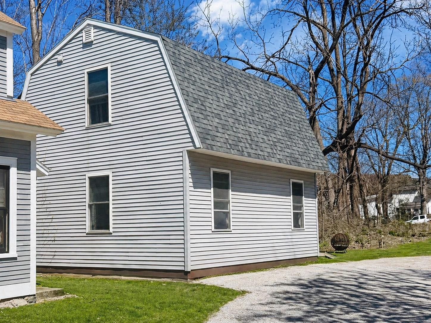 343 Safford Street Bennington, VT 05201 - Photo 2 of 12