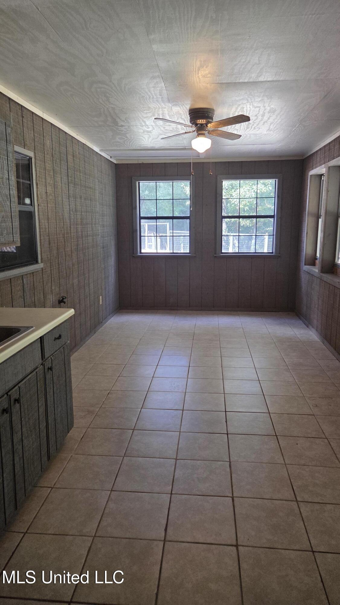 2068 Anderson Road Edwards, MS 39066 - Photo 20 of 28 20251018_111010