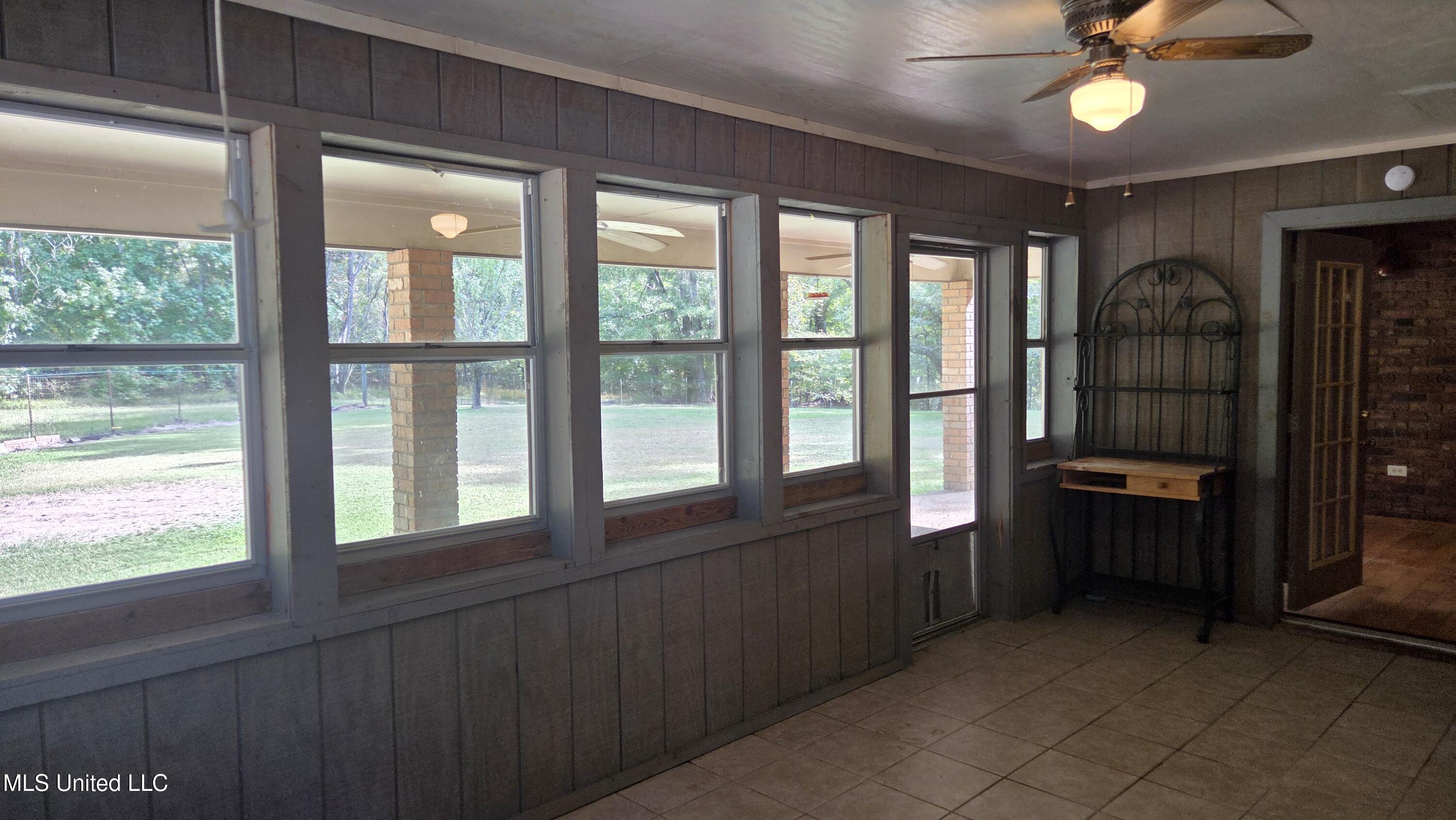 2068 Anderson Road Edwards, MS 39066 - Photo 21 of 28 20251018_111029