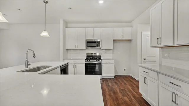 $3,000 | 1601 Salt Springs Drive, Saline, MI 48176