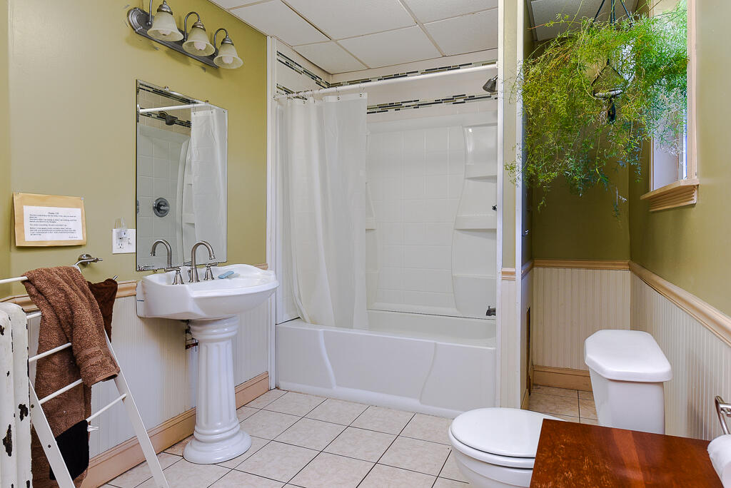 36 High Street Paris, ME 04281 - Photo 14 of 69 36 High St Unit 1 (24 of 28)