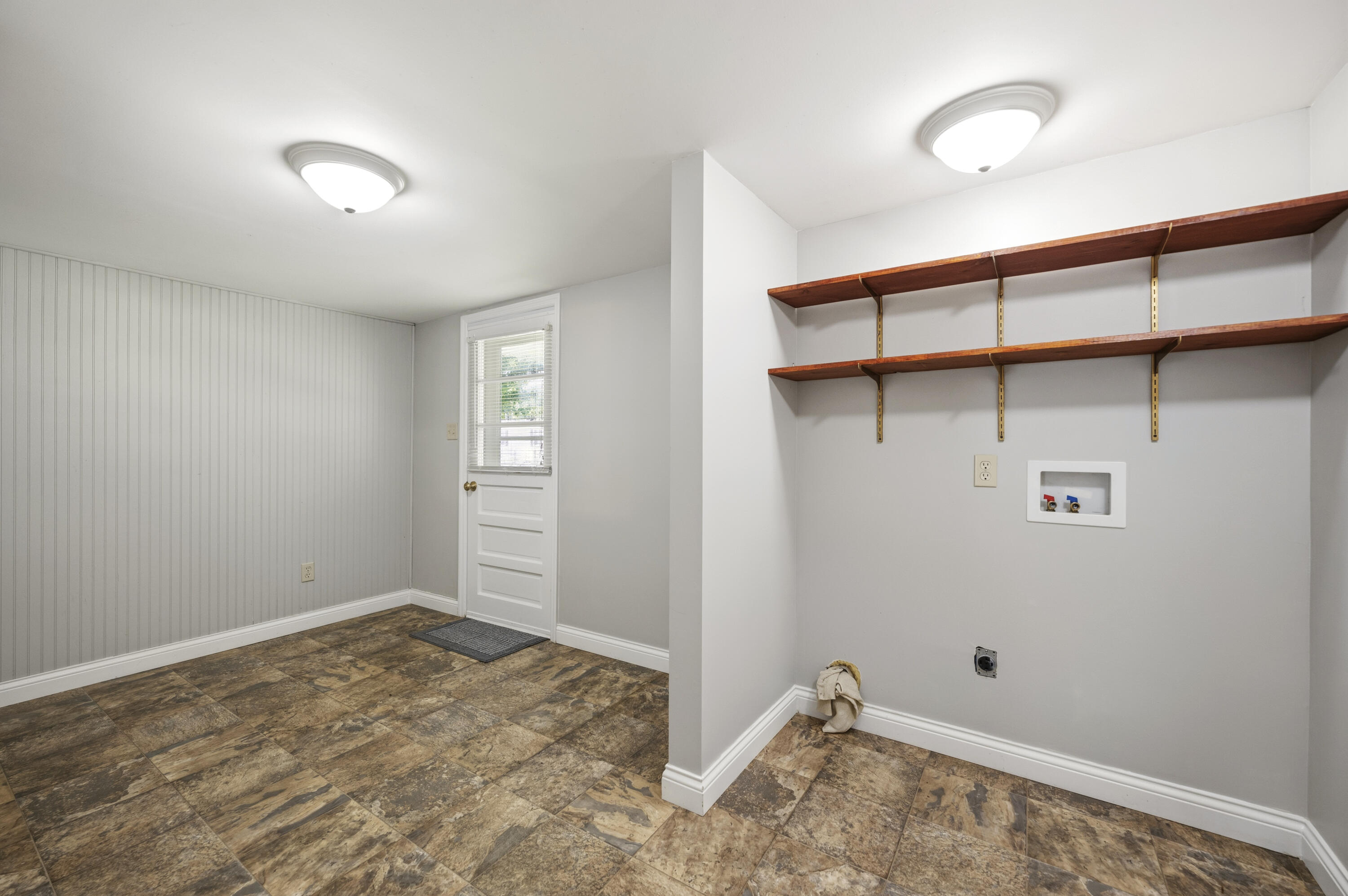 1210 South Irvine Road Irvine, KY 40336 - Photo 18 of 27 20260420-1210-S-Irvine-Rd-fh-071