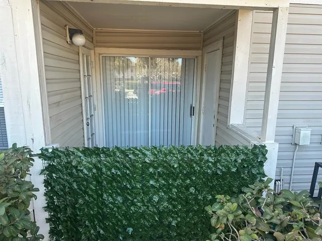 $1,150 | 1916 Lake Atriums Circle, Unit 28, Orlando, FL 32839