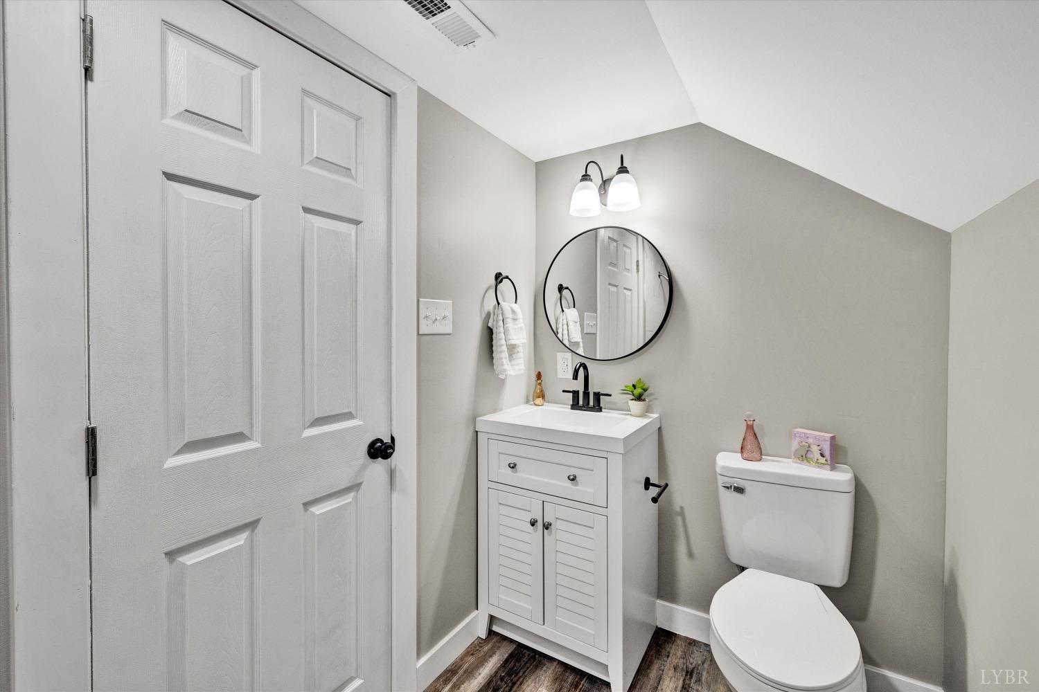 1091 Lindsay Road Forest, VA 24551 - Photo 45 of 64 Gallery Image 45