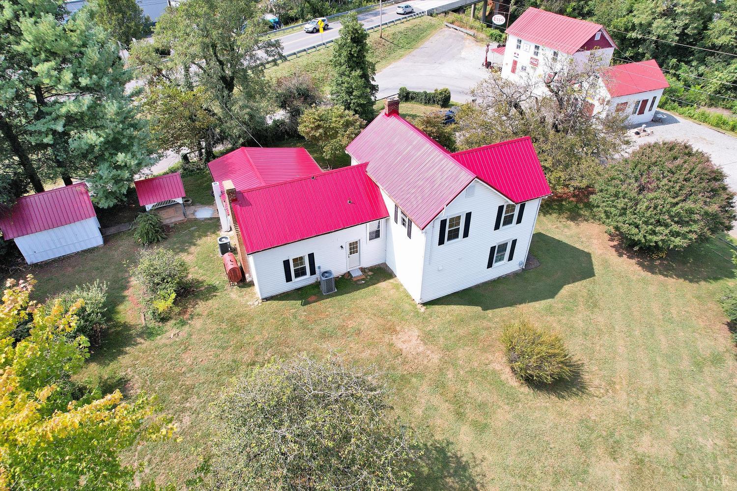 1091 Lindsay Road Forest, VA 24551 - Photo 5 of 64 Gallery Image 5