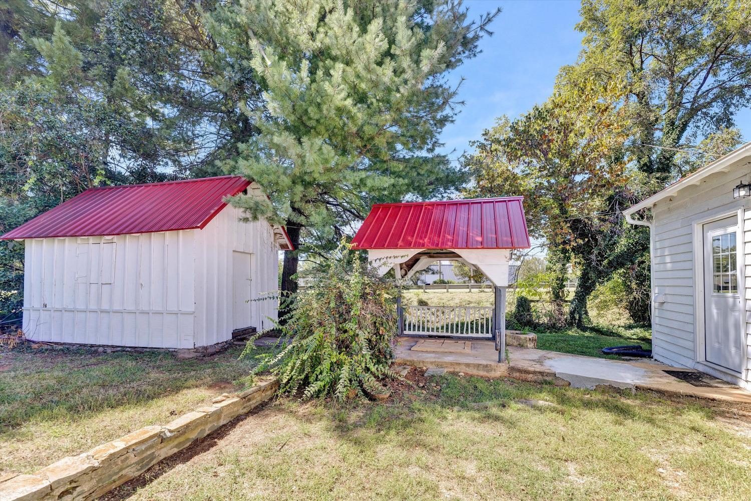 1091 Lindsay Road Forest, VA 24551 - Photo 57 of 64 Gallery Image 57