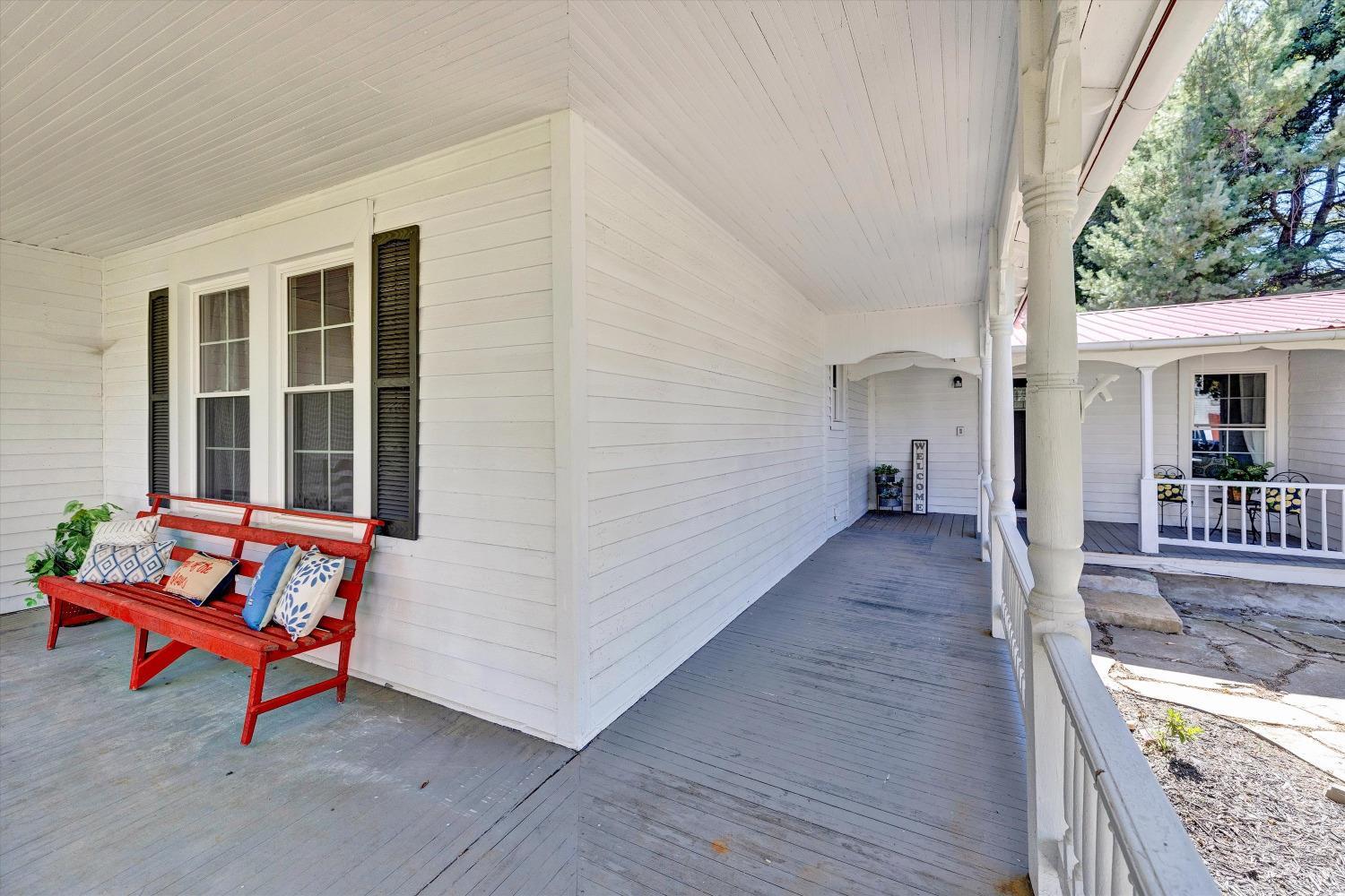 1091 Lindsay Road Forest, VA 24551 - Photo 6 of 64 Gallery Image 6