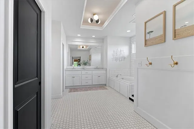 $779,000 | 8700 West 166th Street, Overland Park, KS 66085